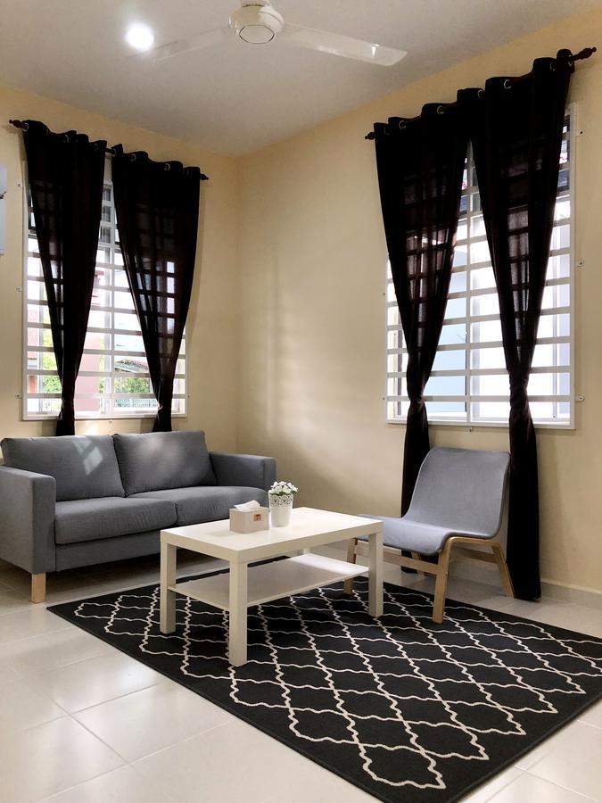 Twin Homestay D Kuala Terengganu Esterno foto